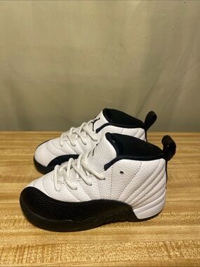 Nike Air Jordan 12 Retro Taxi 2025 White Black Toddler Shoes size 9c